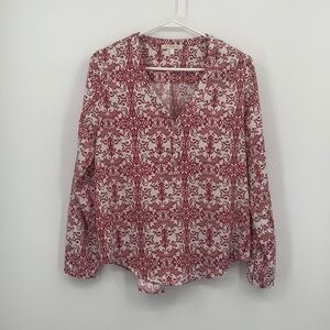 Under Skies V-neck Long Sleeve Top Women’s Size Small